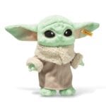 Steiff Star Wars Grogu Baby Yoda Soft Toy Light Green 25cm - Image 4